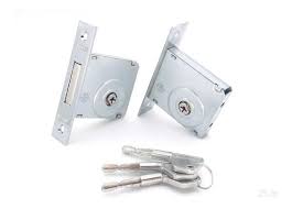 foto_8859_5093.jpg FECHADURA TETRA 40X53 ICARO ALAVANCA ESP. SOPRANO