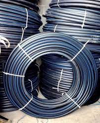 foto_9537_5741.jpg MANGUEIRA PRETA 1/2X2,5MM ROLO COM 100M - POLLYANA