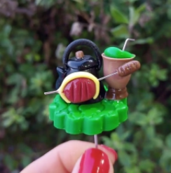 foto_24586_11274.jpg ENFEITE DE CUIA CHALEIRA E ESPETO - BOM CHIMA