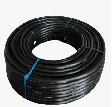 foto_927_14077.jpg MANGUEIRA PRETA 3,4X2,5MM ROLO COM 100M - POLLYANA